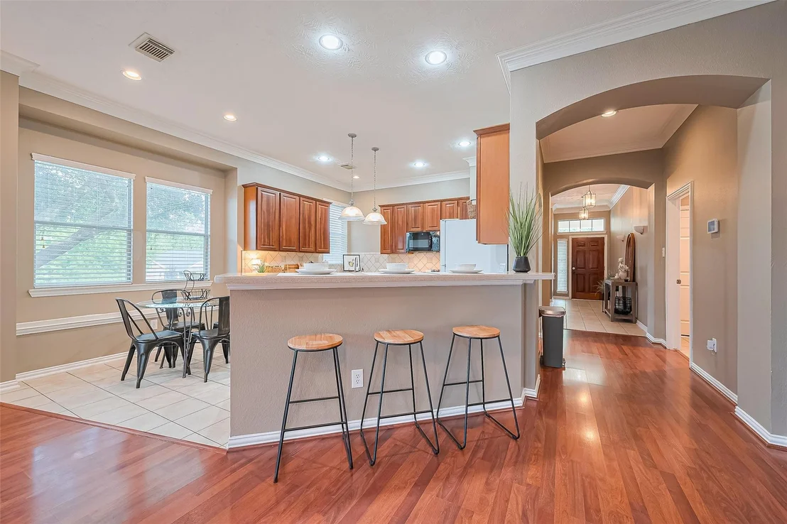 Photo of 2500 Amy Lee Drive
