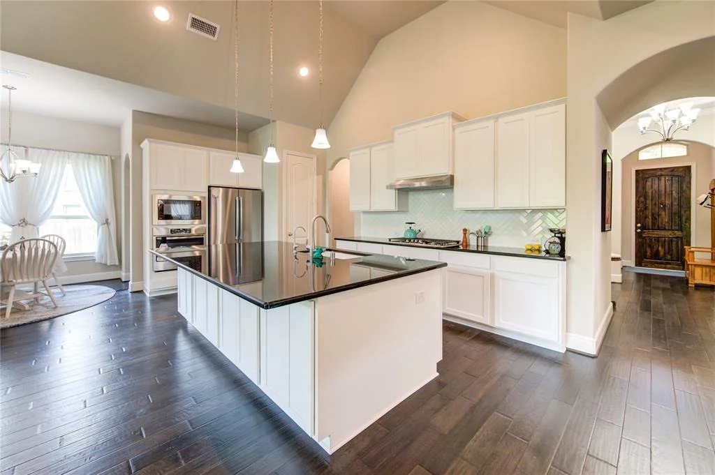 Photo of 4835 Legend Creek Drive