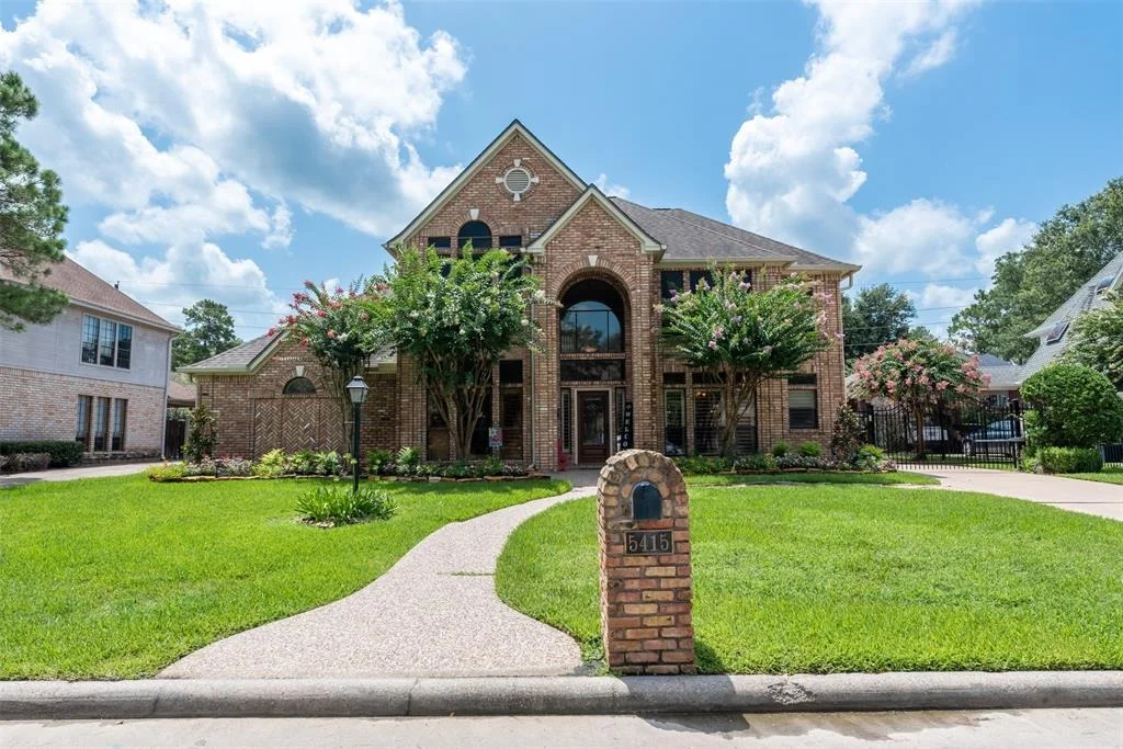 Photo of 5415 Winding Ridge Drive
