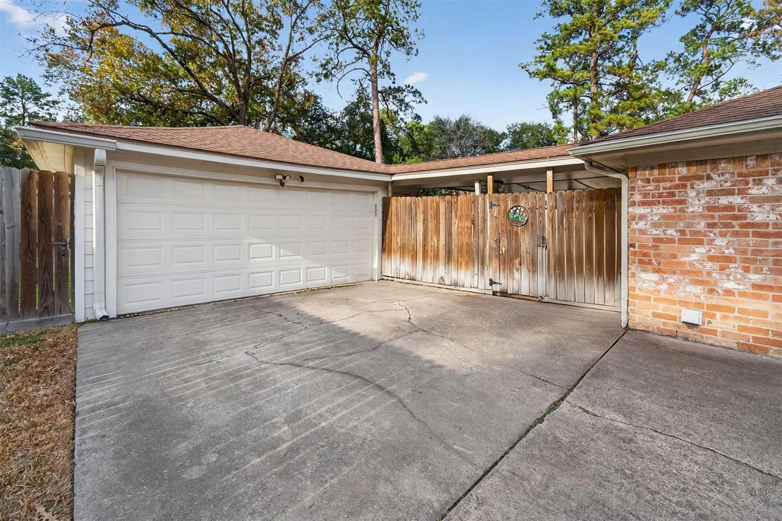 Photo of 5934 Theall Road