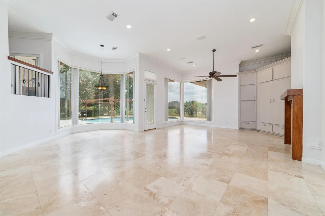 Photo of 32610 Whitburn Trail