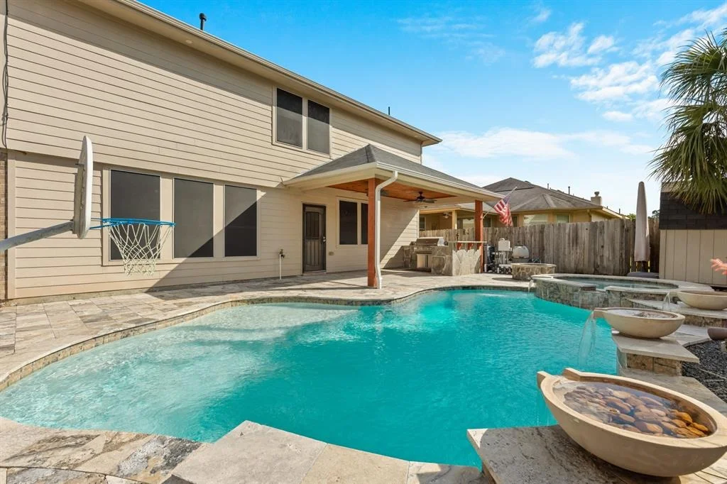 Photo of 1923 Vale Haven Drive