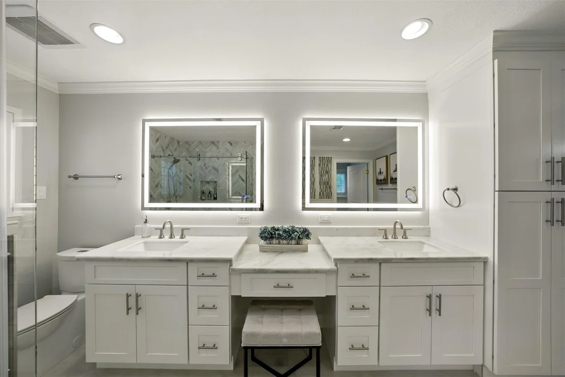 Photo of 10718 Chevy Chase Drive