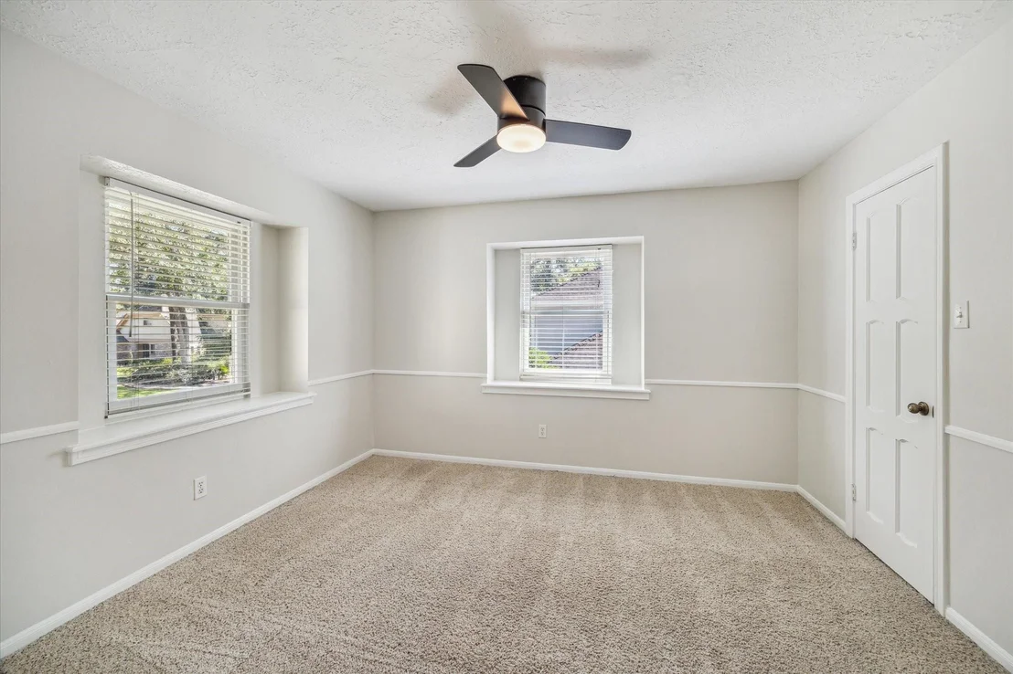 Photo of 3430 Tree Lane