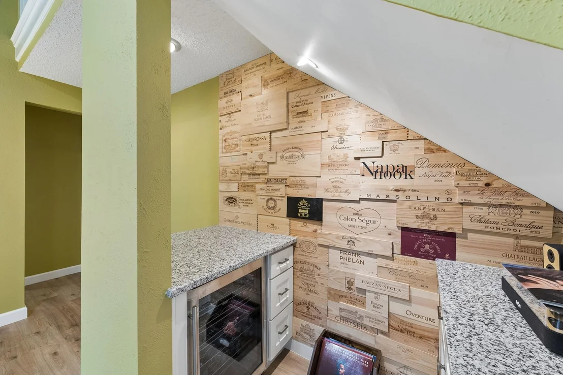 Photo of 1054 Margate Drive