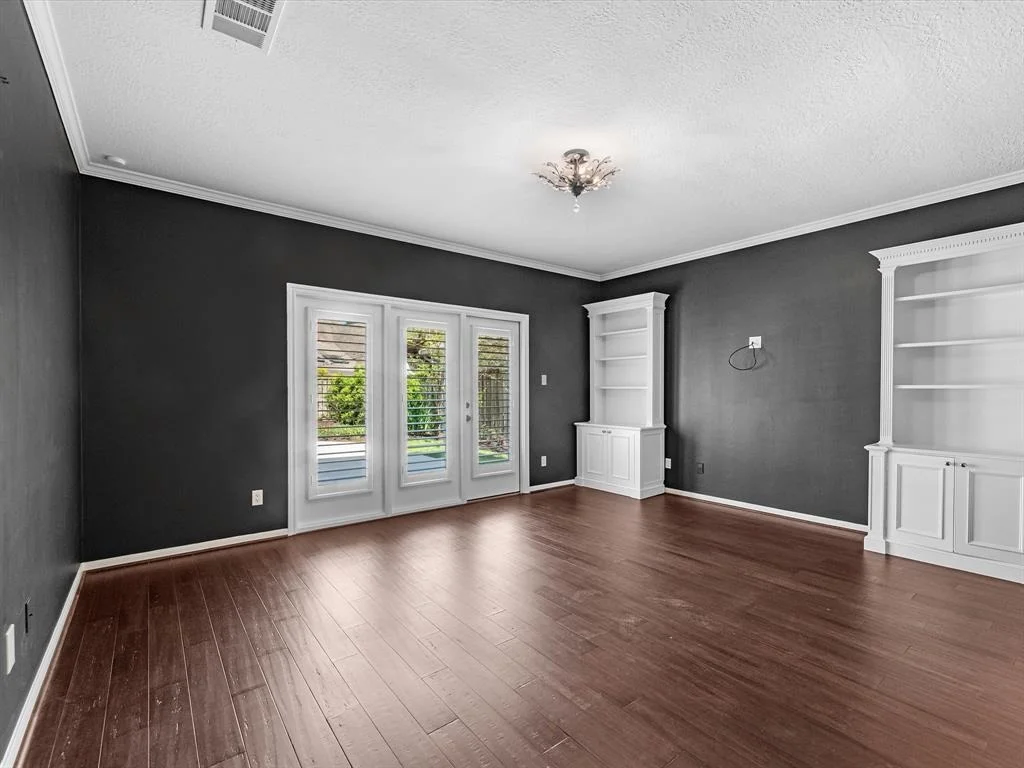 Photo of 5831 Mountain View Drive