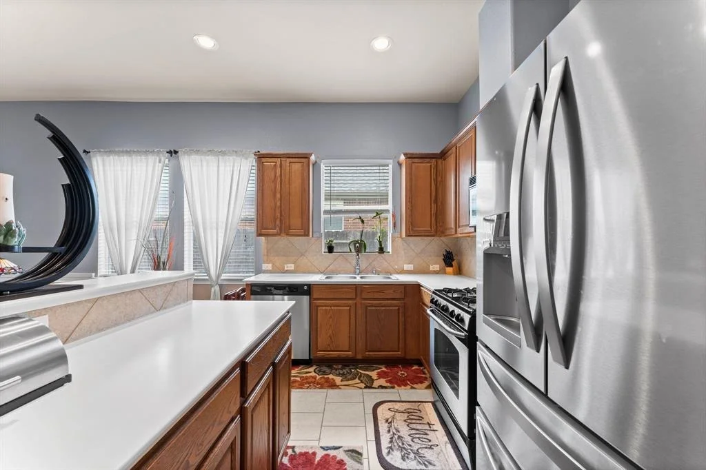 Photo of 17227 Mossbriar Lane