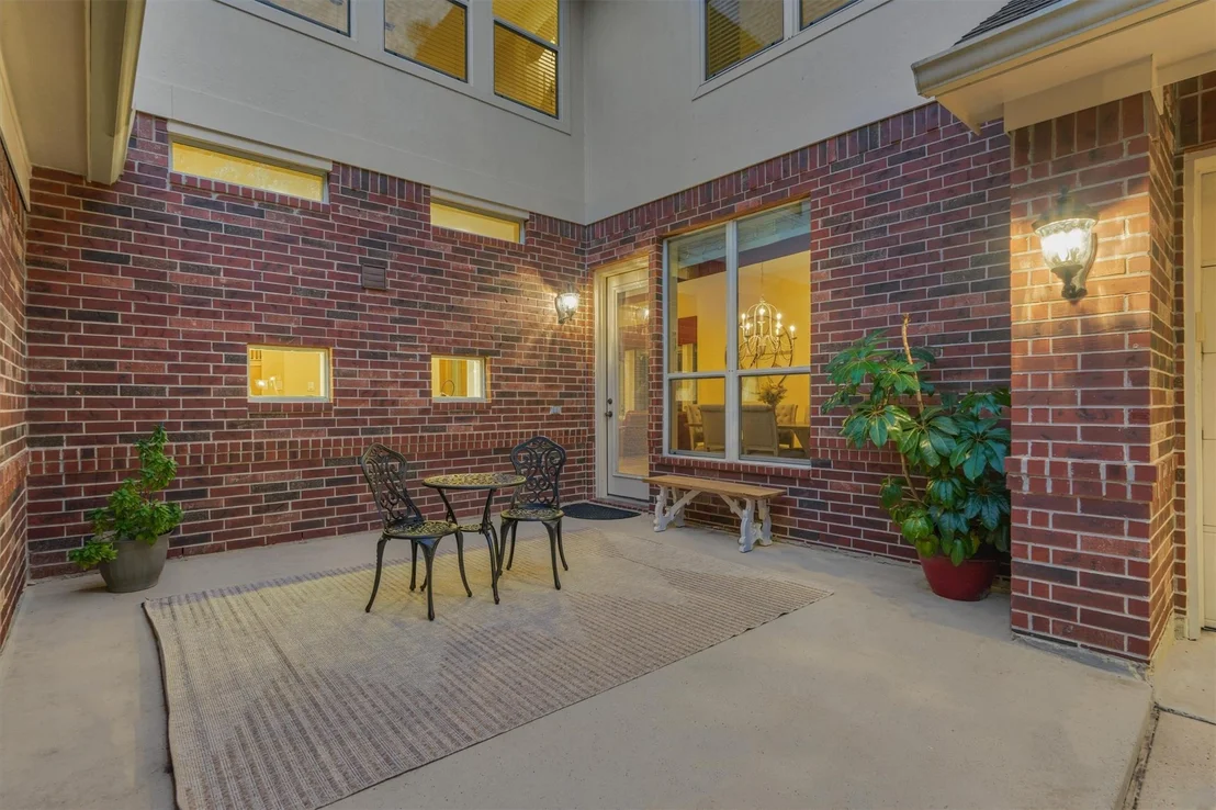 Photo of 3910 Waterbend Cove