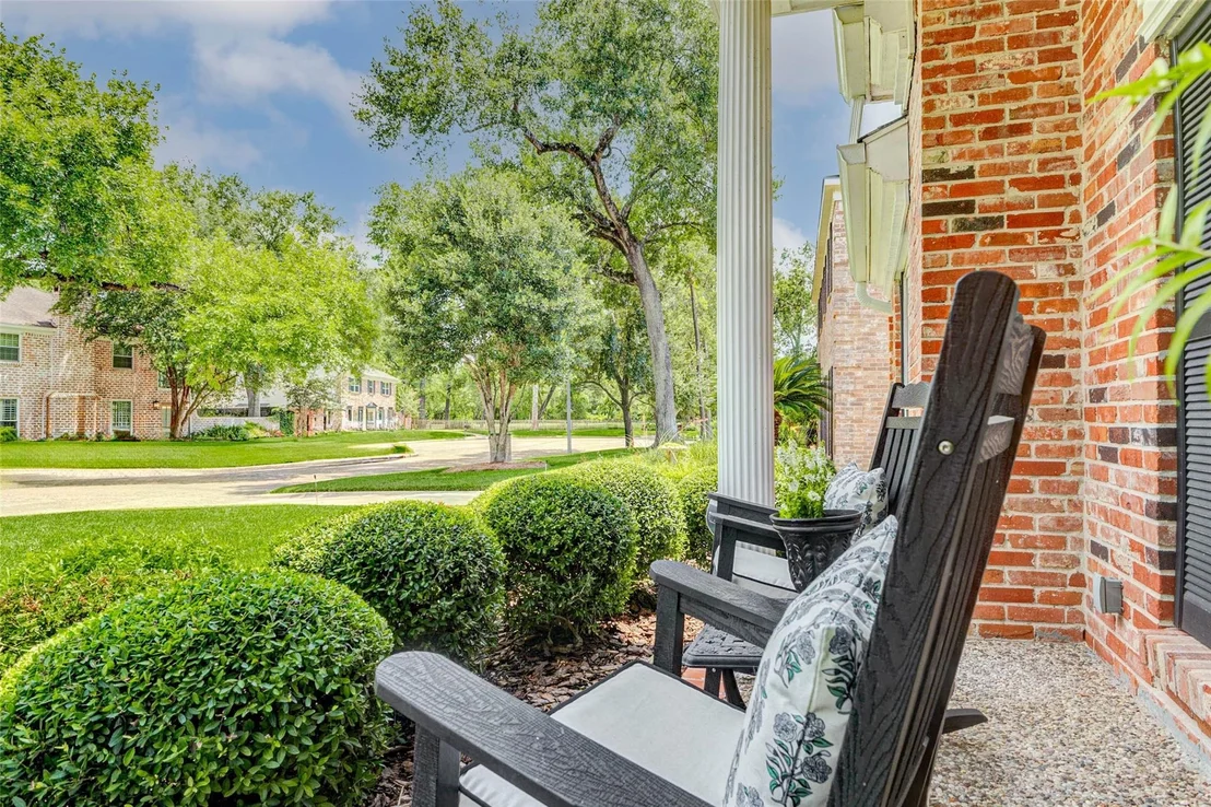 Photo of 315 Thicket Lane