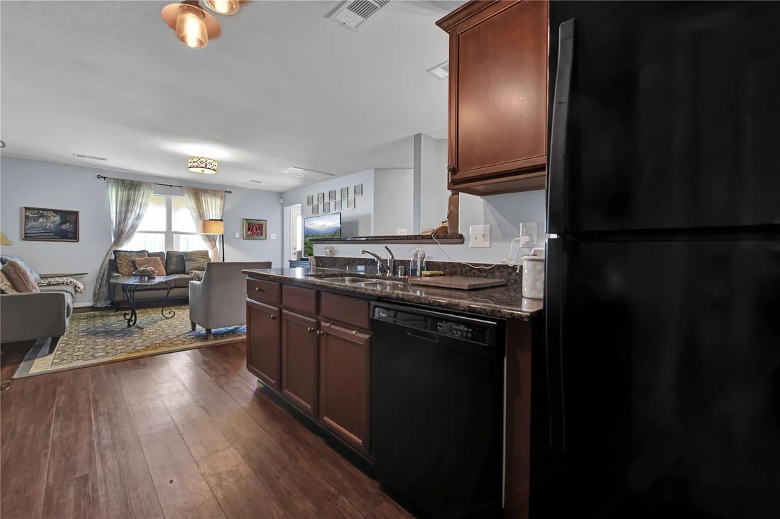 Photo of 1827 Garnet Breeze Drive