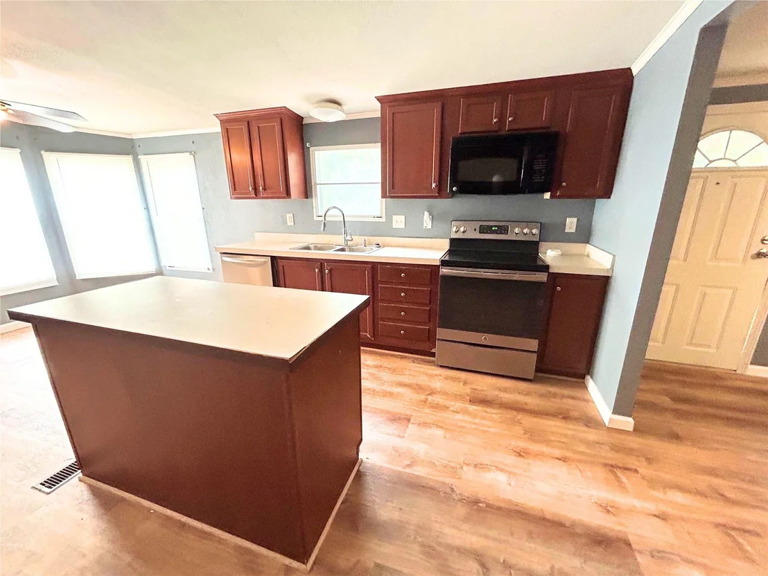 Photo of 772 County Road 2191