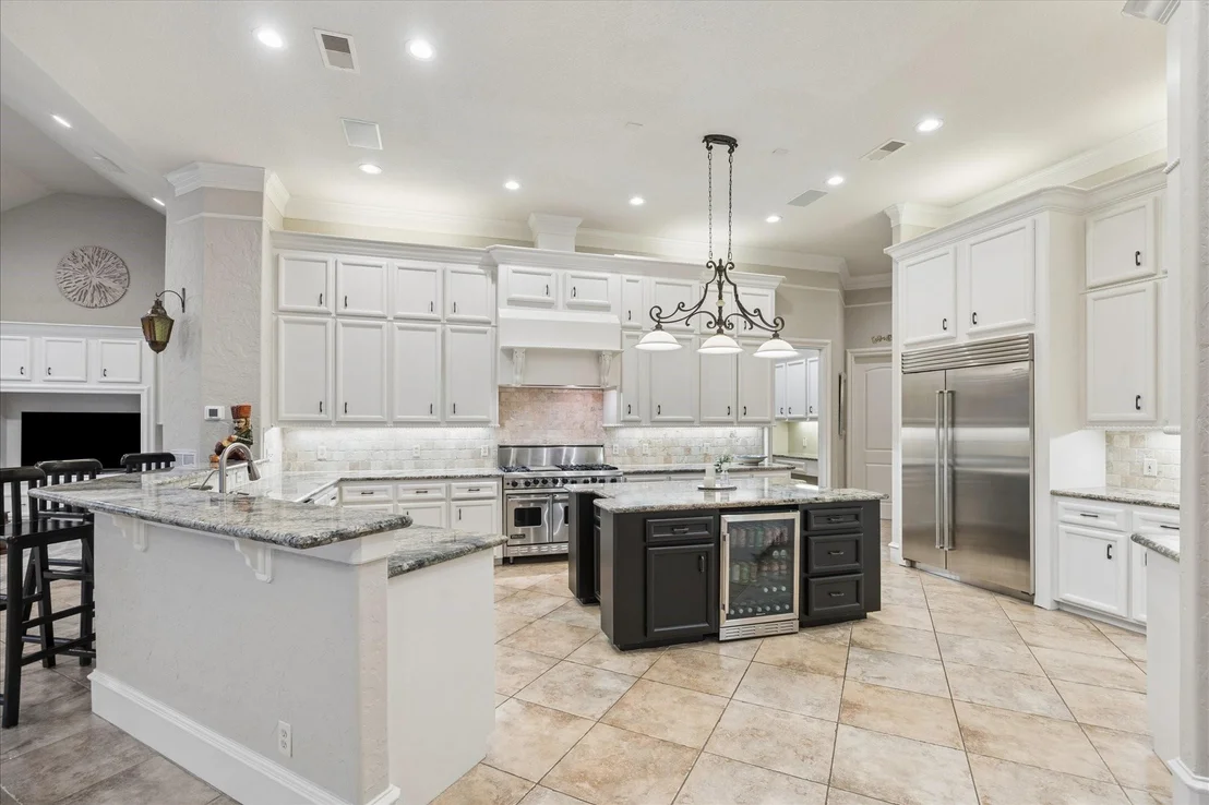 Photo of 6810 Anthonia Lane