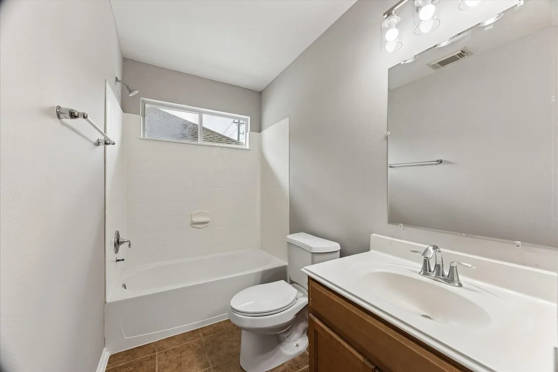 Photo of 4918 Grasilla Drive