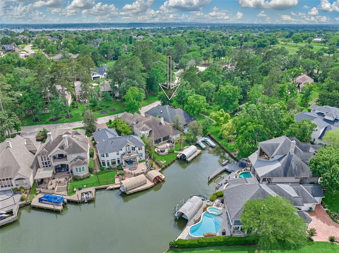 Photo of 33 Winthrop Harbor N