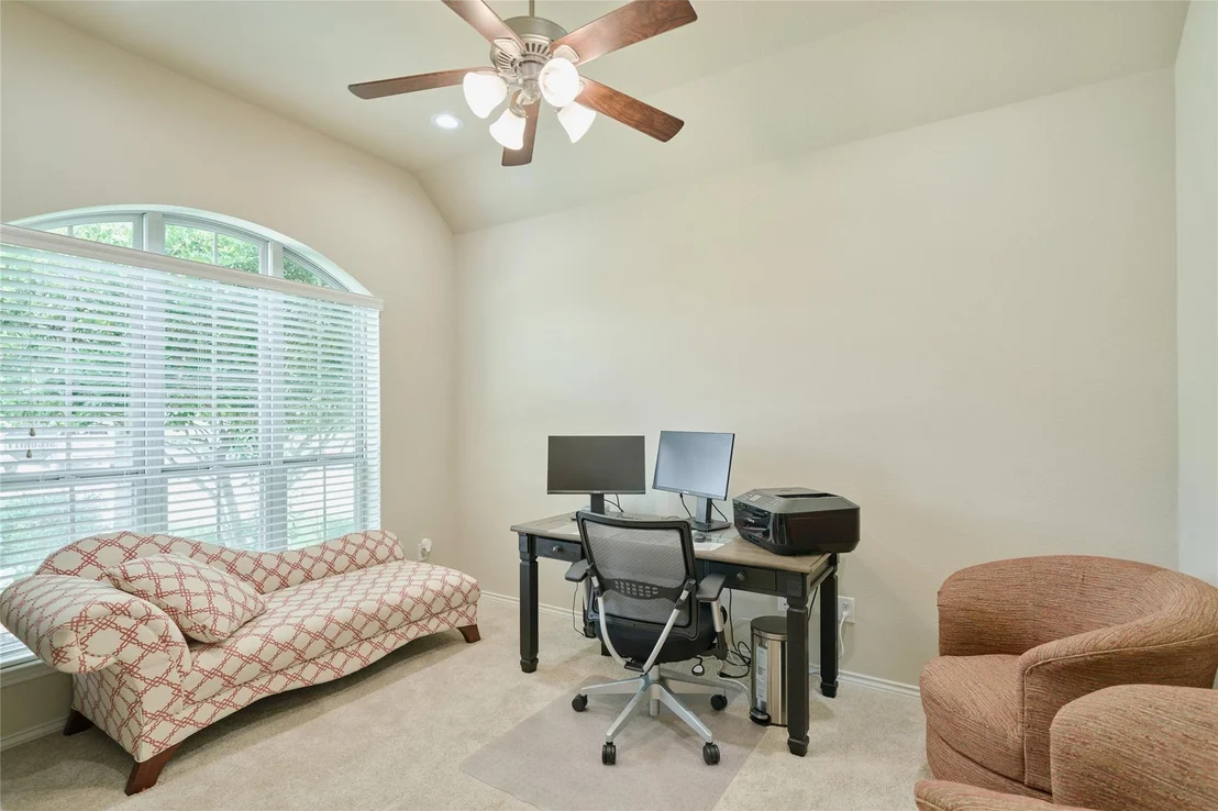 Photo of 128 Buckeye Drive