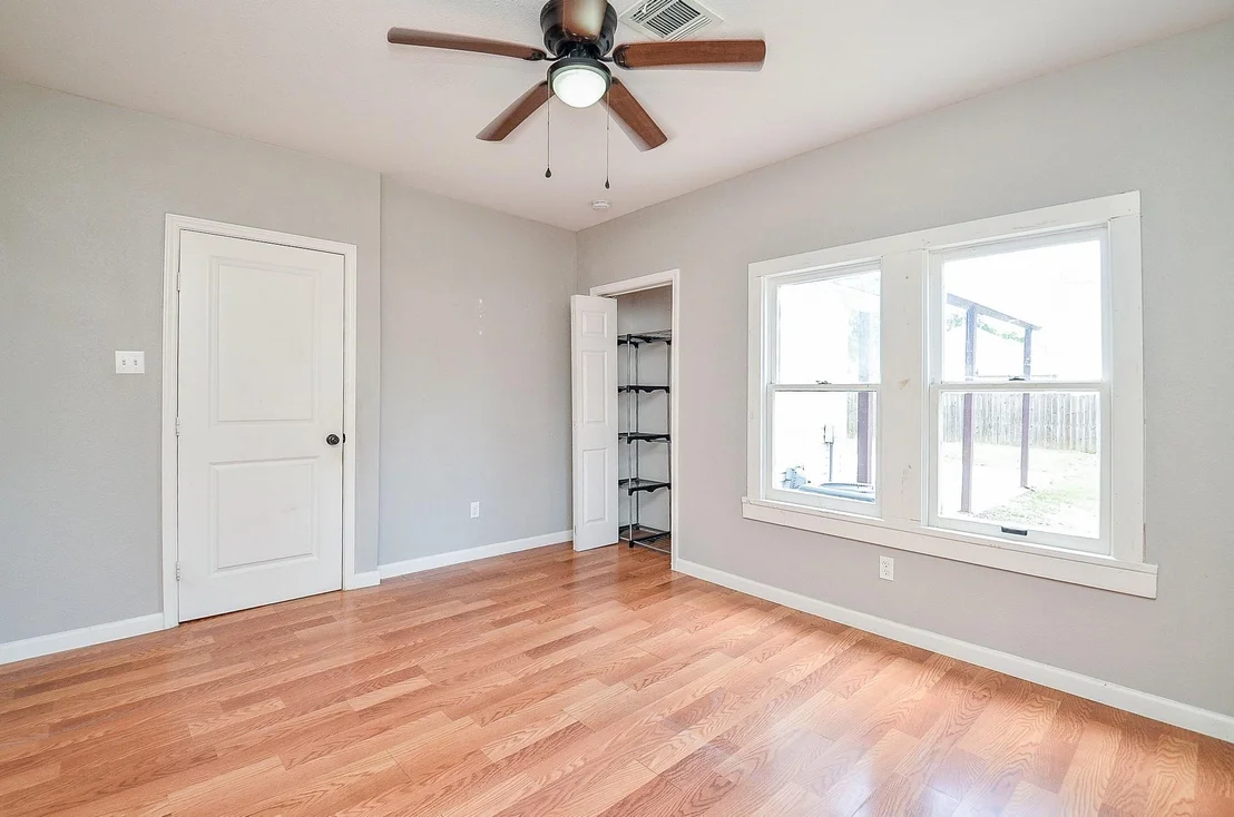 Photo of 1615 Eagle Lake Road