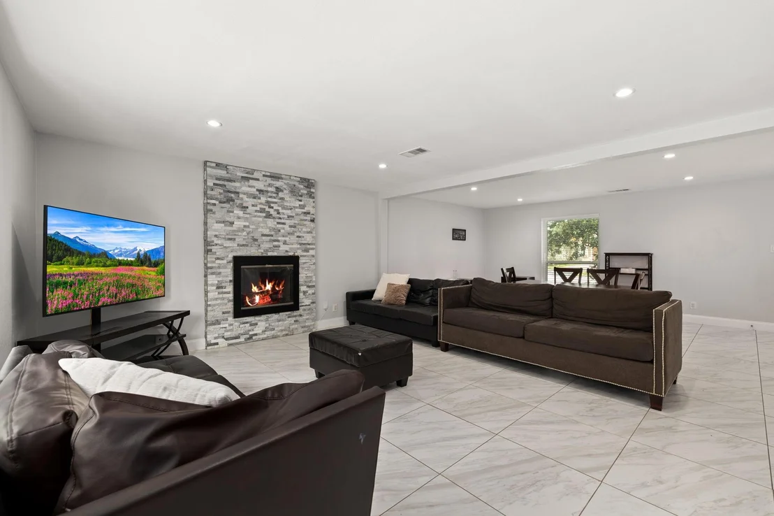 Photo of 2114 Briargreen Drive