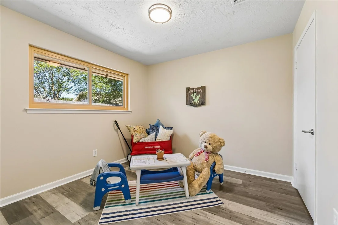 Photo of 16427 Clearcrest Drive