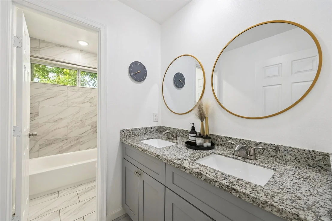 Photo of 2631 Stevens Street