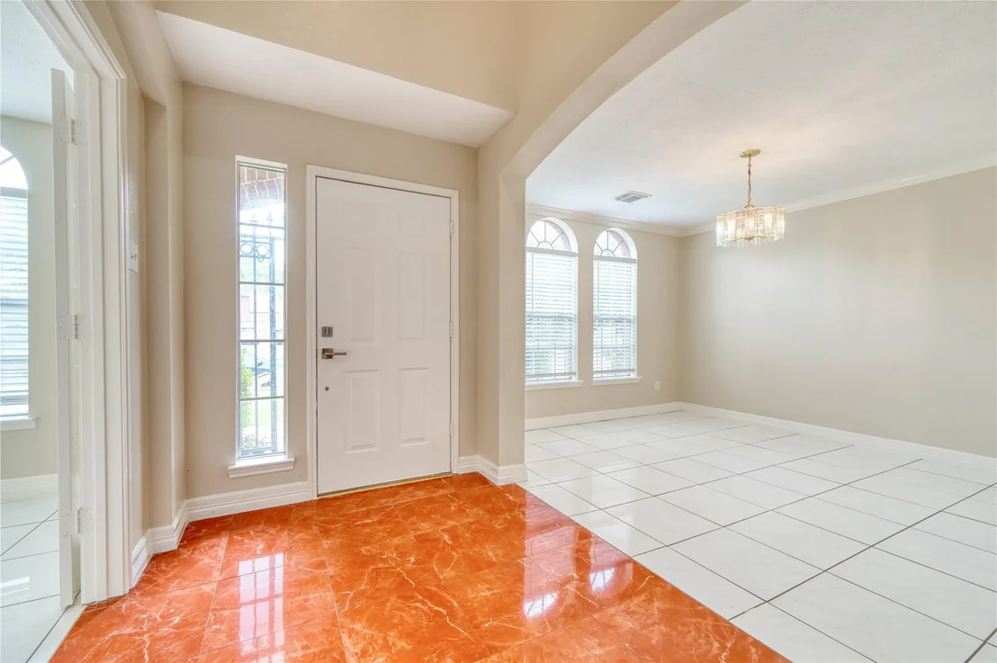 Photo of 8942 Norham Drive