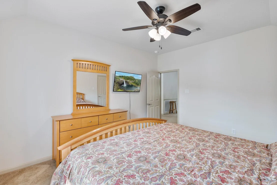 Photo of 1003 Commons Waterway Drive