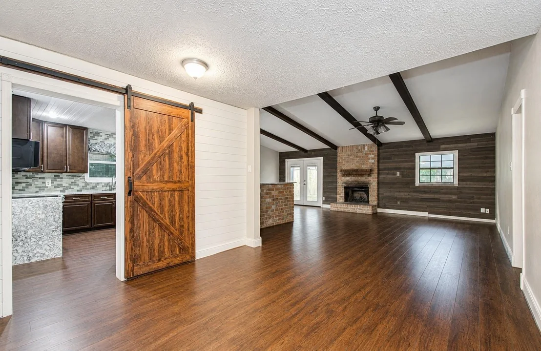 Photo of 3731 Nutwood Lane