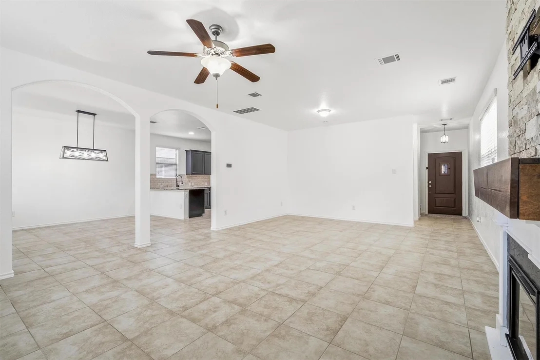 Photo of 3611 Sumner Lodge Drive