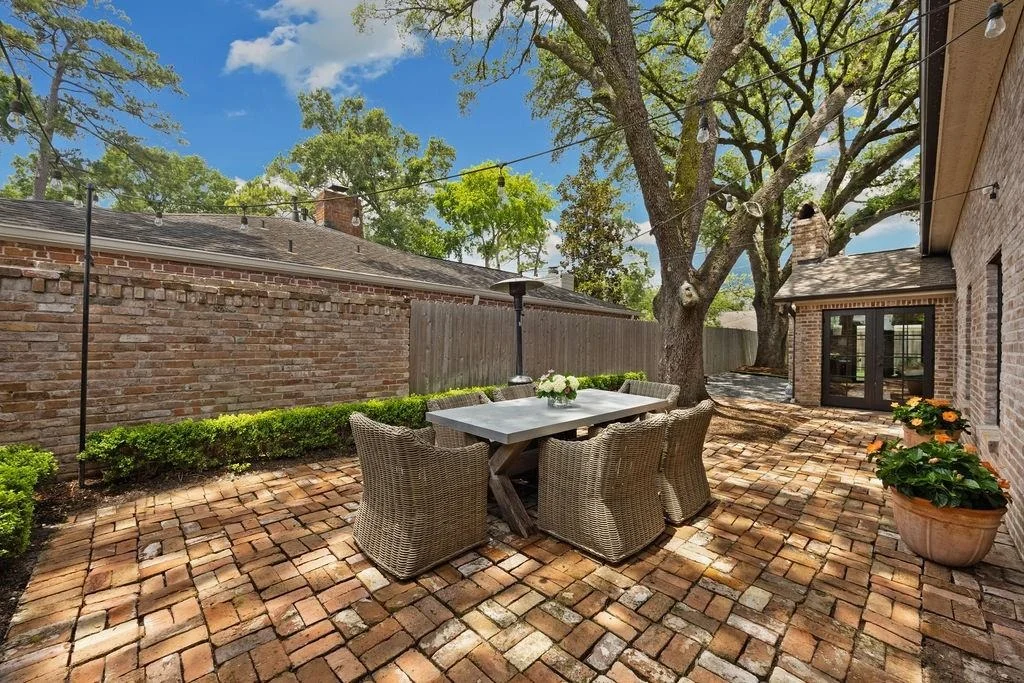 Photo of 10034 Cedar Creek Drive