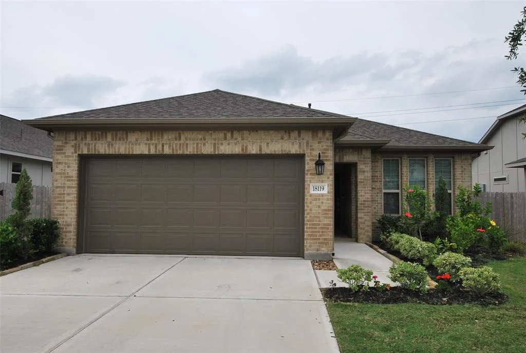 Photo of 18119 Alora Springs Trace
