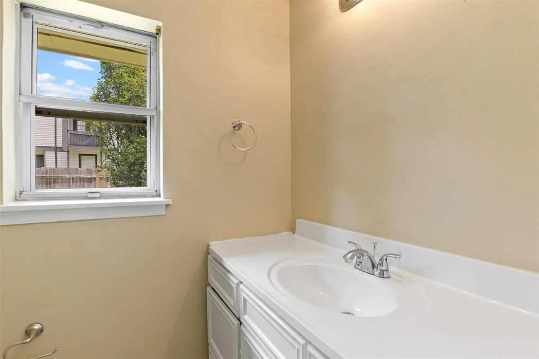 Photo of 18108 Wild Oak Drive