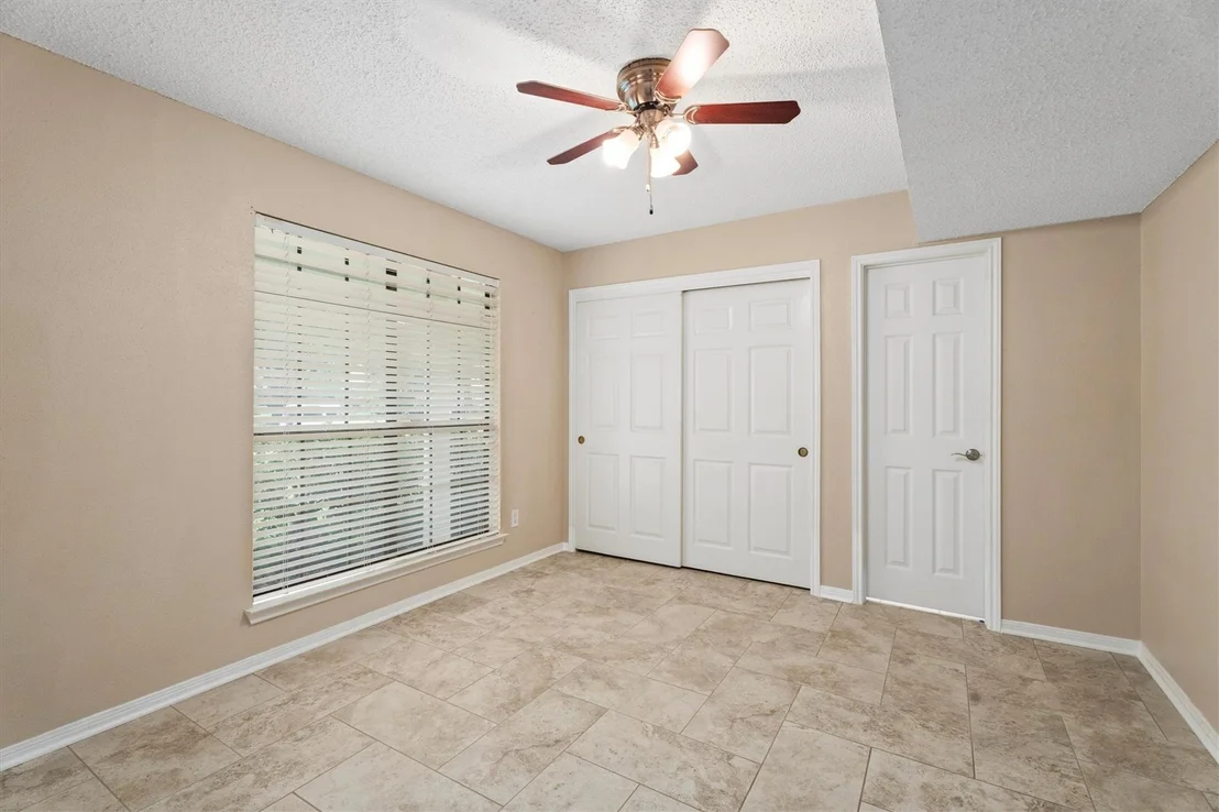 Photo of 6907 Five Forks Drive