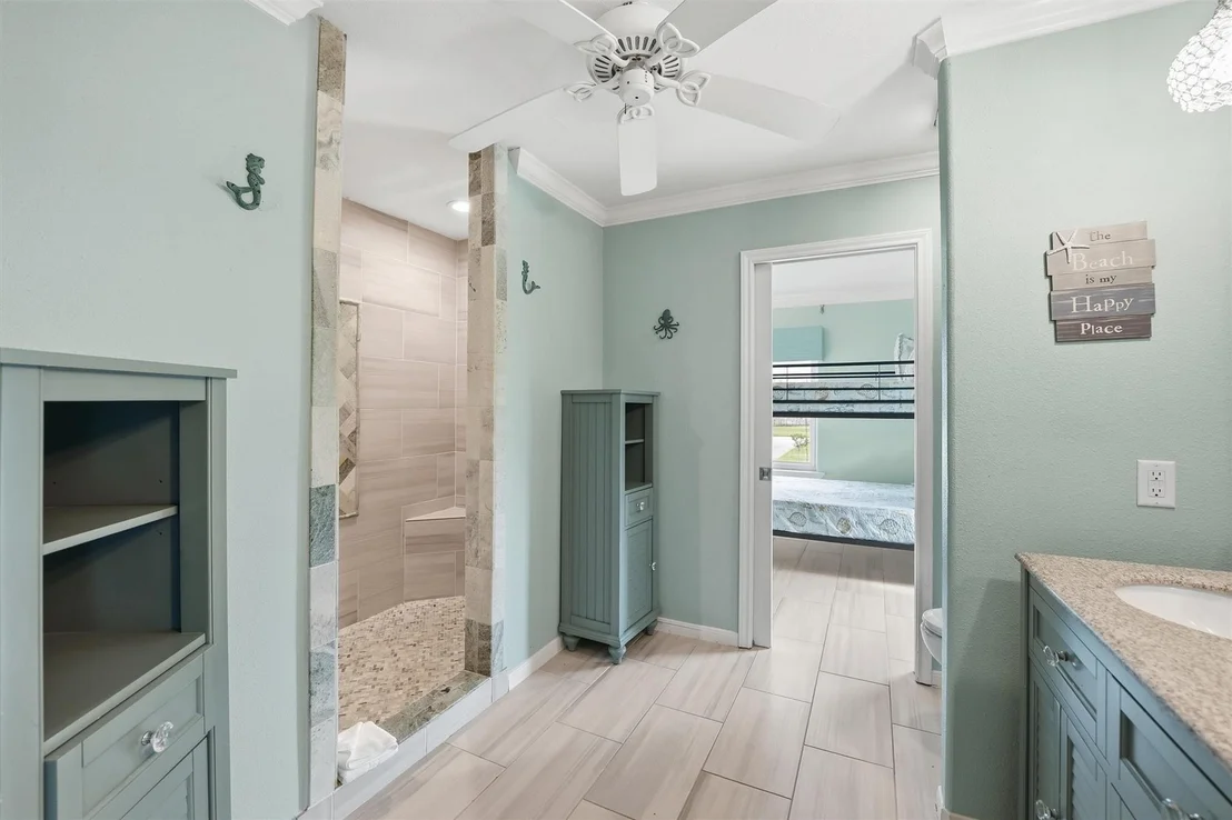 Photo of 7712 Channelview Drive