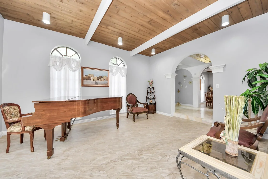 Photo of 8302 Candlegreen Lane