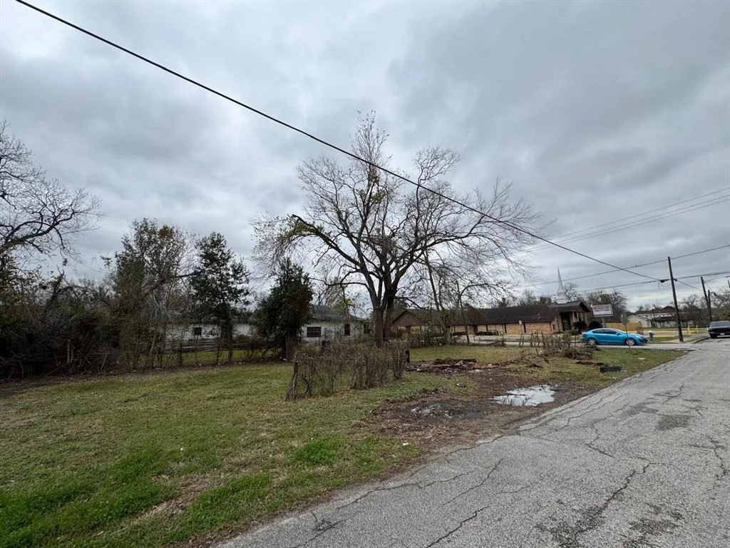 Photo of 3327 Nettleton Street