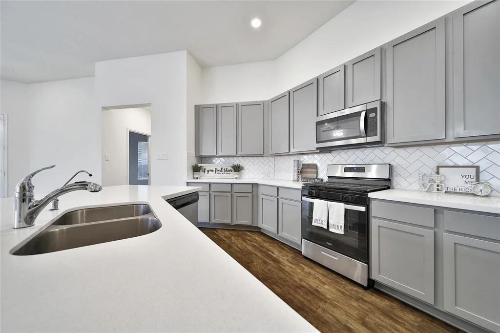 Photo of 2031 Parnevik Place