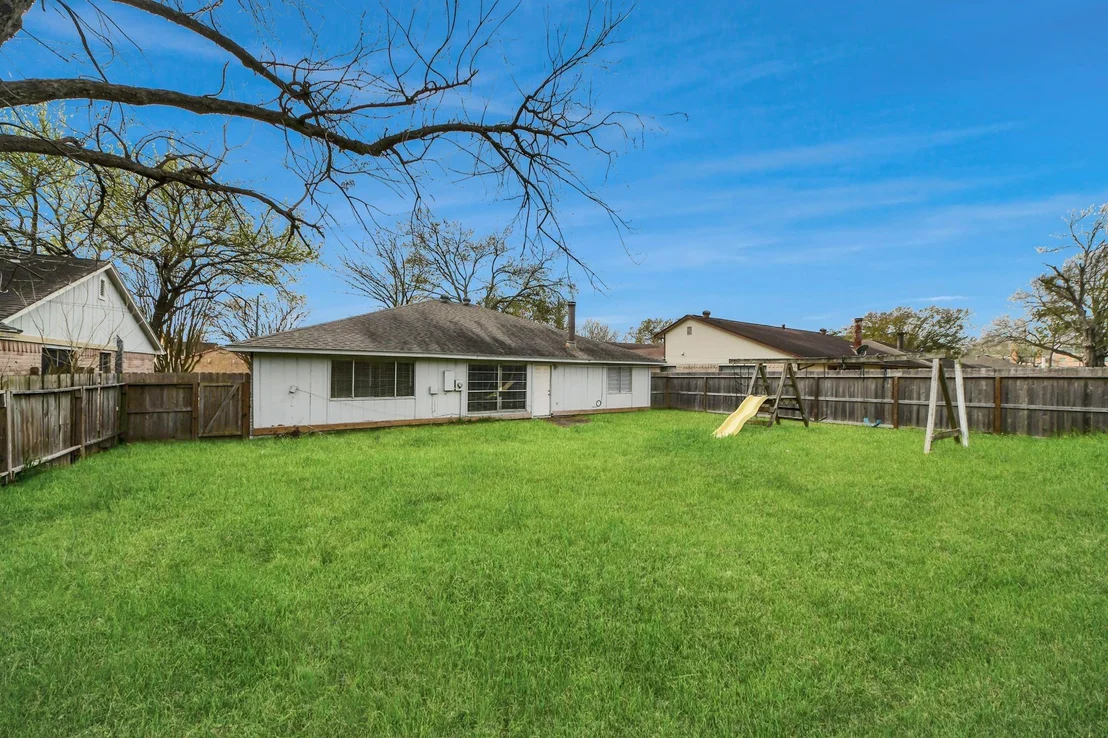Photo of 13602 Piney Oaks Drive