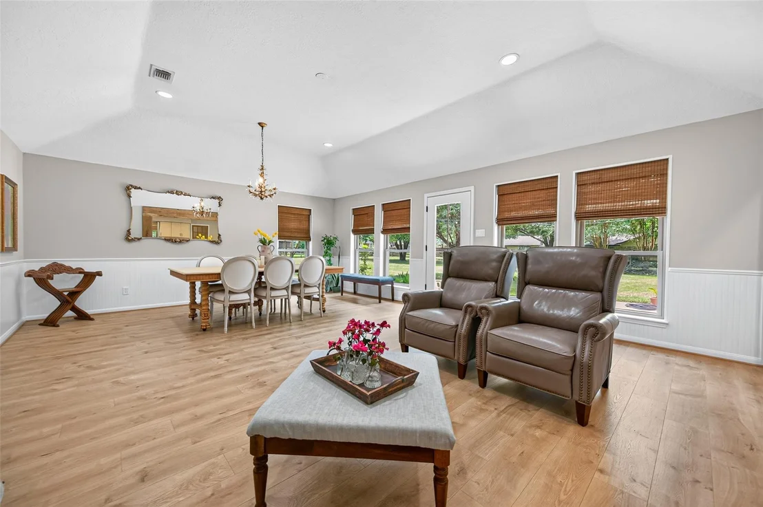 Photo of 18903 Grosbeak Lane