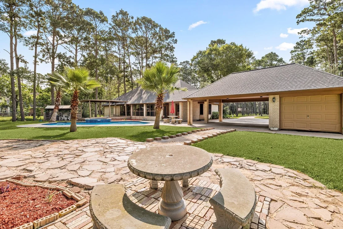 Photo of 7302 Pine Drive