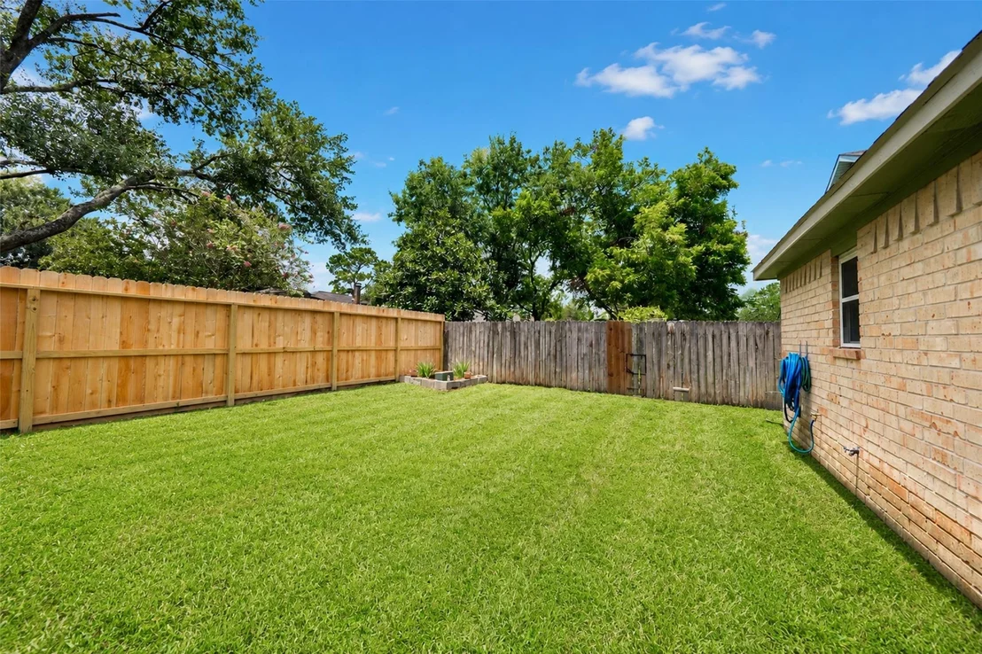 Photo of 21403 Park Bluff Drive