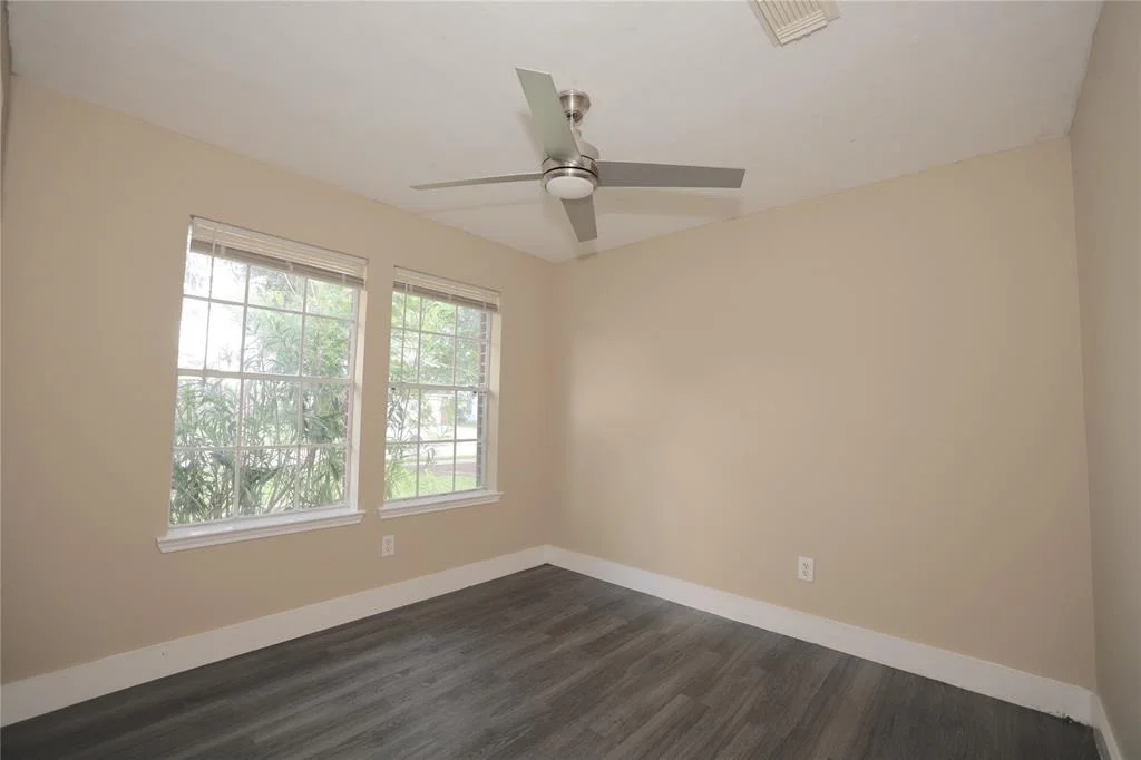 Photo of 5115 Summit Lodge Dr Drive
