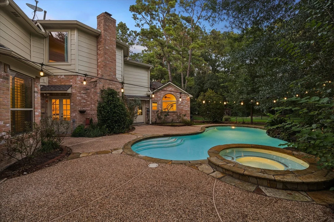 Photo of 44 Dovewood Place