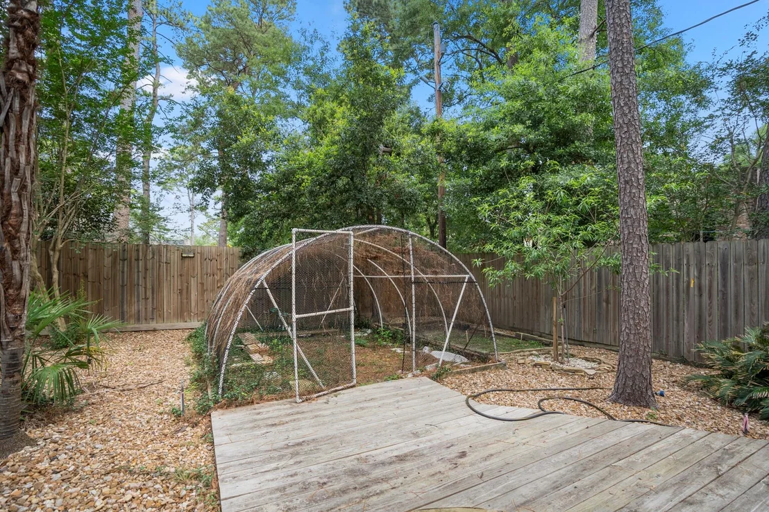 Photo of 17214 Hill View Lane