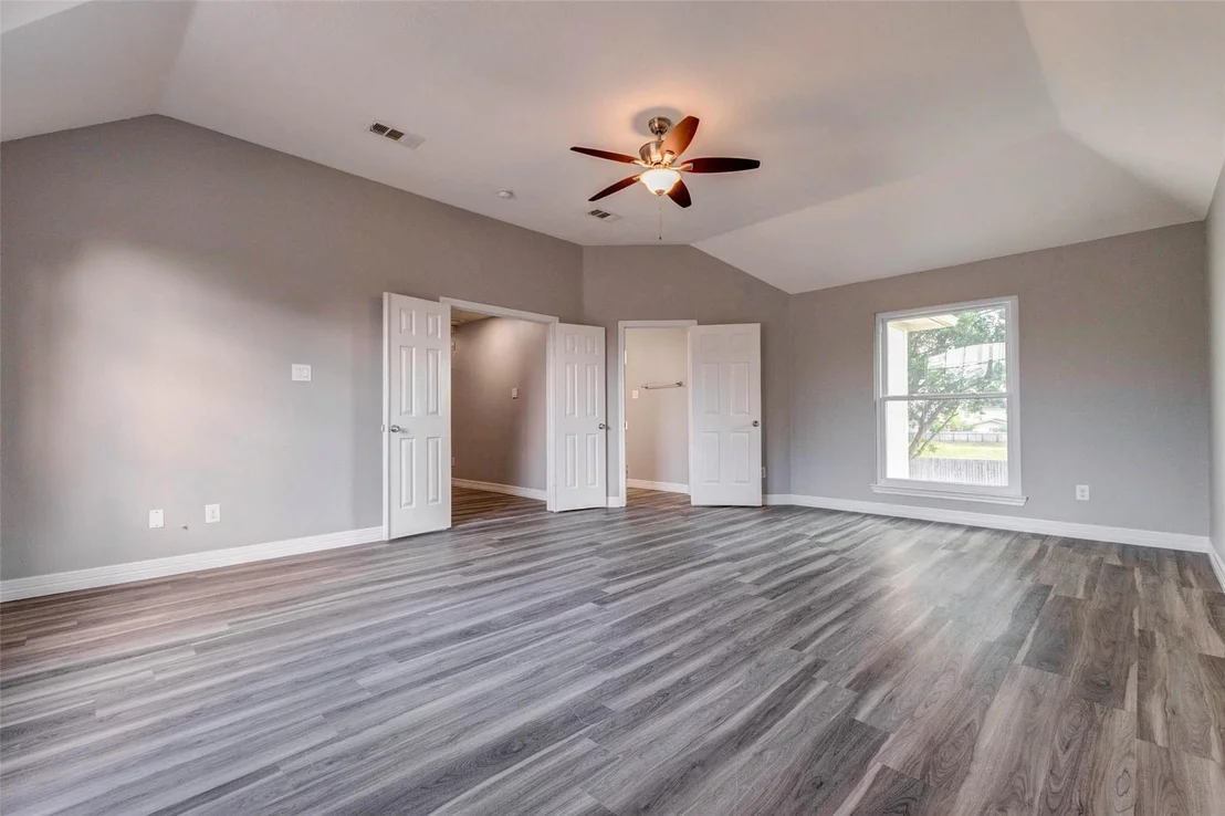 Photo of 21638 Wildcroft Drive