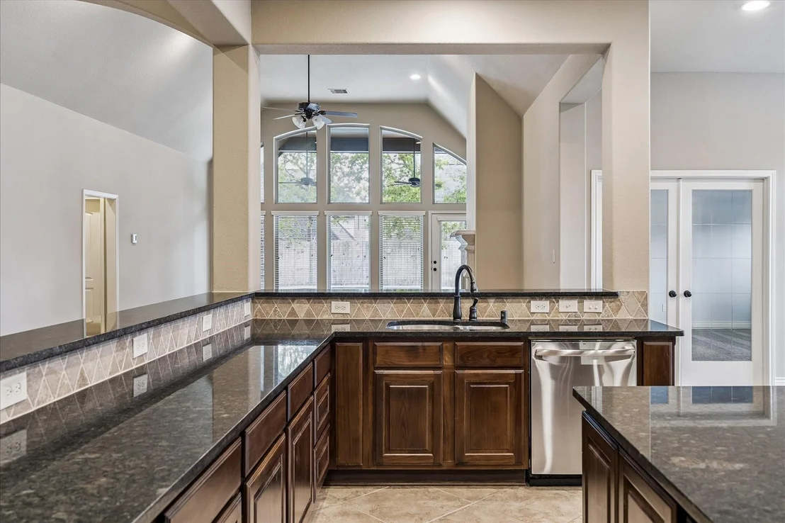 Photo of 18638 Roslyn Springs Drive