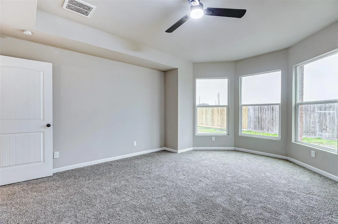 Photo of 1026 Riverchase Drive
