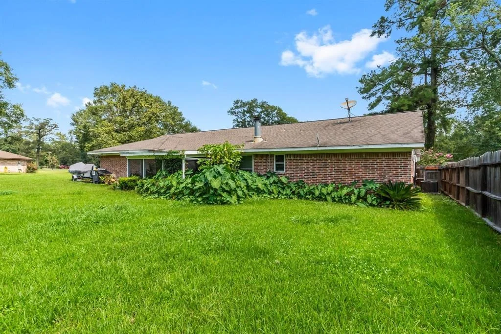 Photo of 16180 Pinewood Drive
