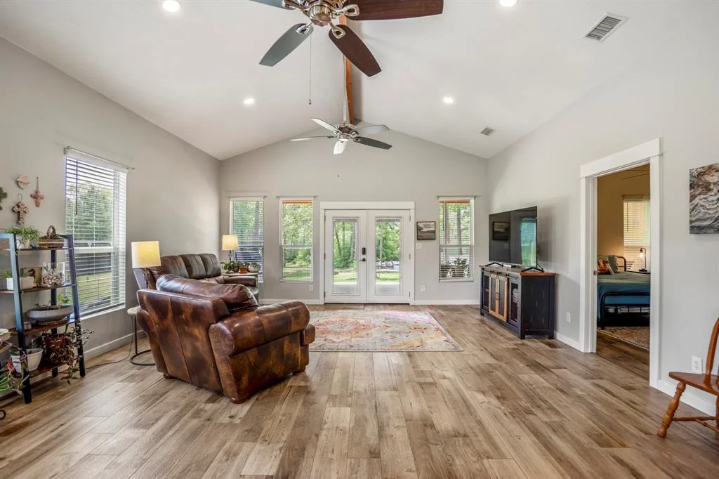Photo of 6693 County Road 302