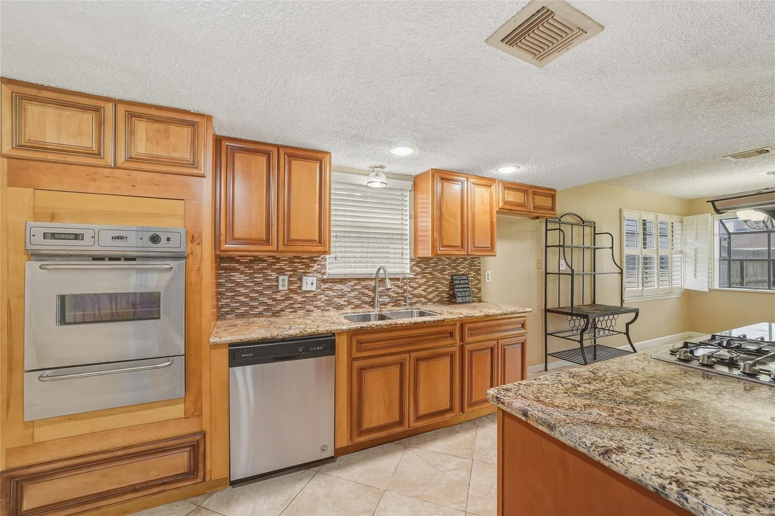 Photo of 3726 Royal Manor Drive