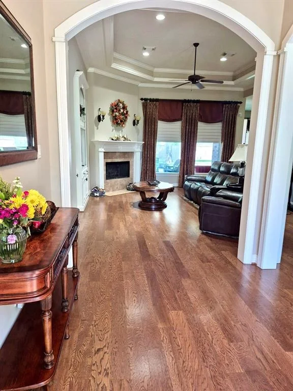 Photo of 414 Garrett Drive