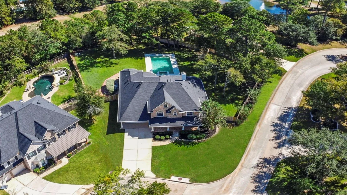 Photo of 6 Marquise Oaks Place
